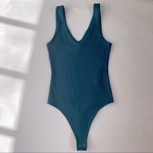 NWT Abercrombie & Fitch V-Neck Bodysuit